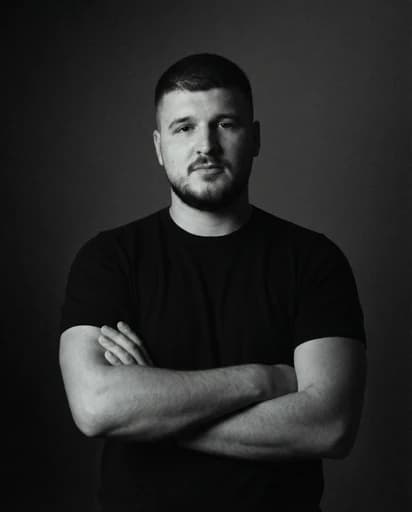 Donald Brraka, Founder